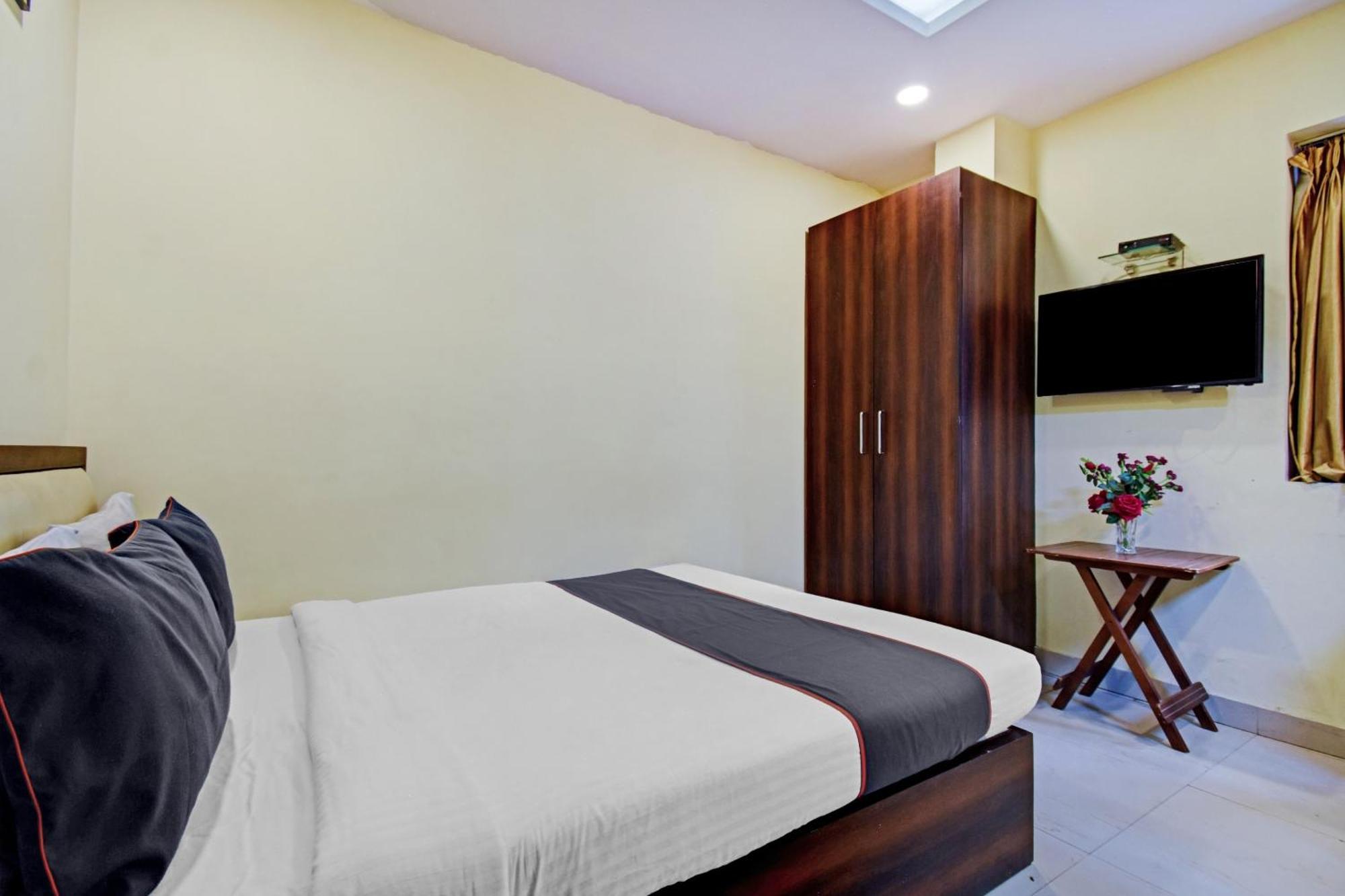 Collection O Motisarai Hotel Kolkata Exterior photo
