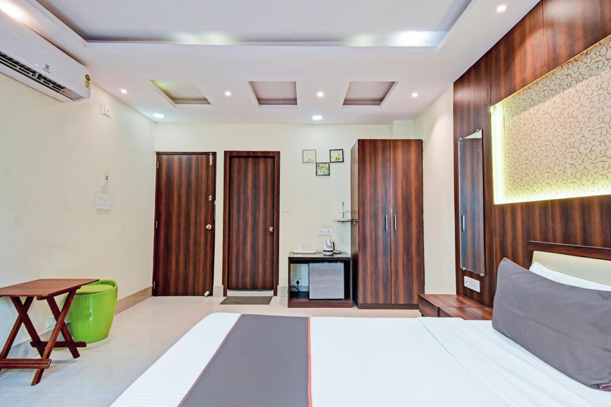 Collection O Motisarai Hotel Kolkata Exterior photo