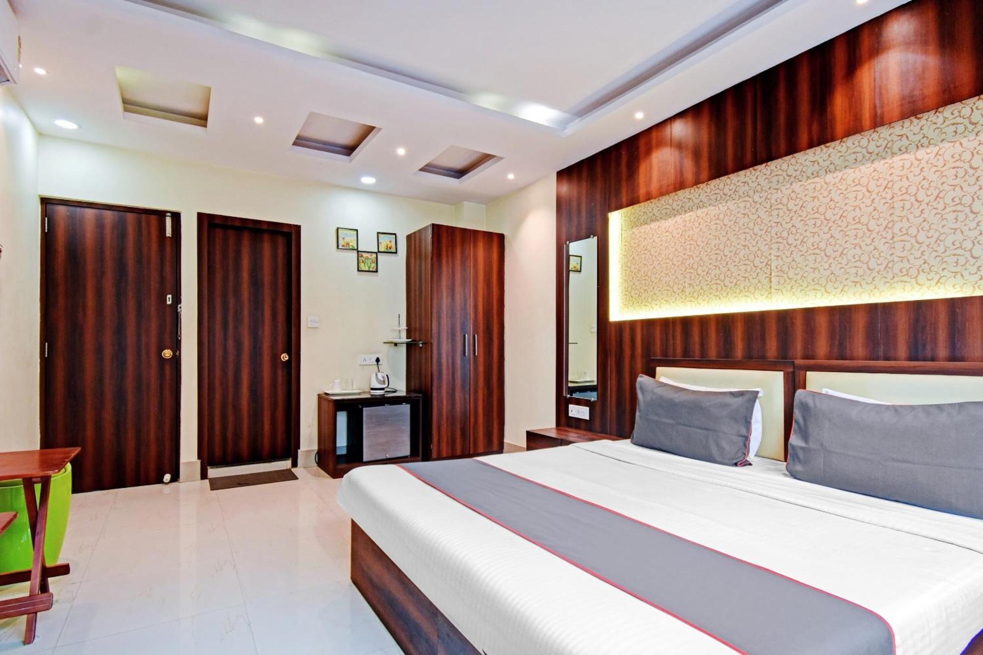 Collection O Motisarai Hotel Kolkata Exterior photo